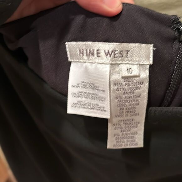 Nine West woman's black skirt with lace at the bottom - Picture 7 of 8